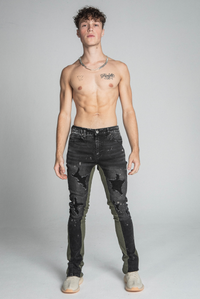 BLACK STAR MID-RISE STACKED JEANS AR711